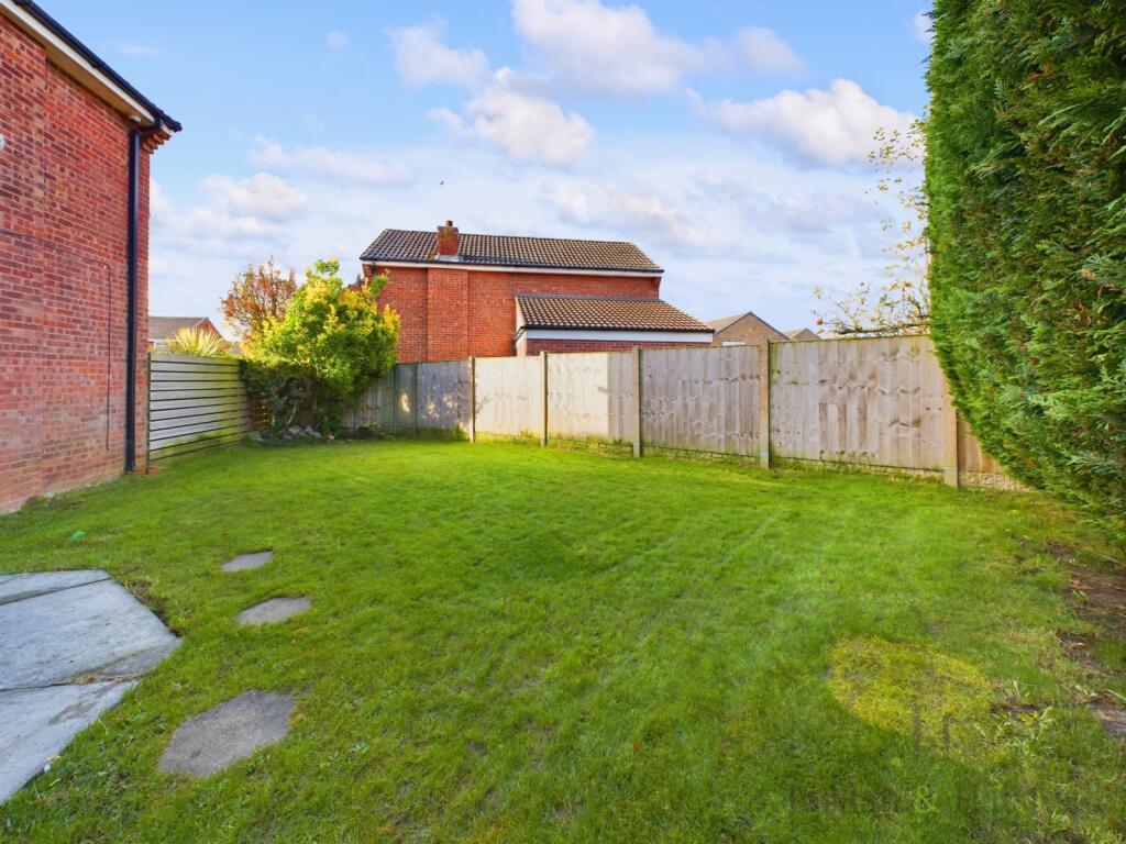 Additional property image - Dublin Croft, Great Sutton, Ellesmere Port, Cheshire, CH66
