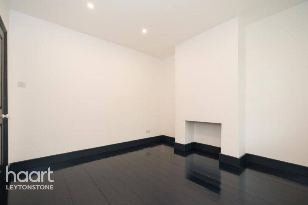 Main image of property: Carr Road, London