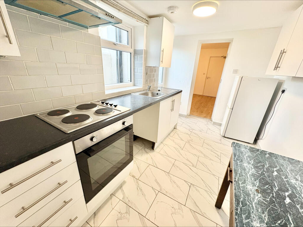 Main image of property: Dean Road, SOUTHAMPTON