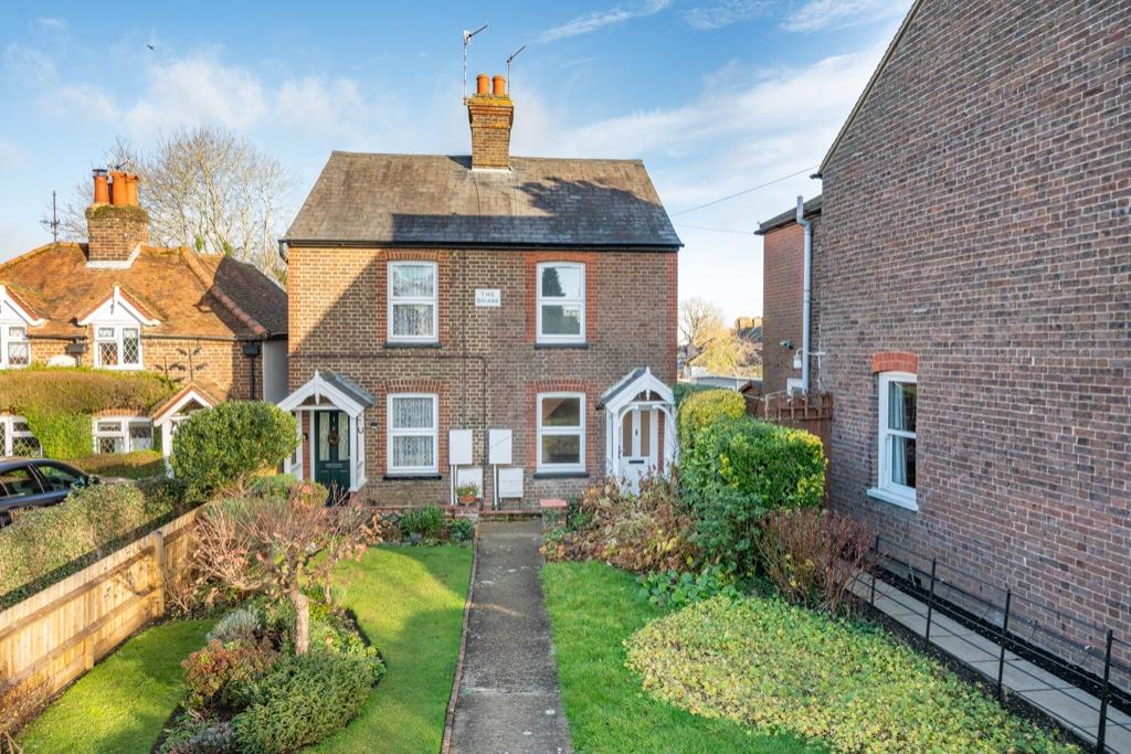 Main image of property: The Briars, Leverstock Green Road, Hemel Hempstead, Hertfordshire, HP3 8QJ