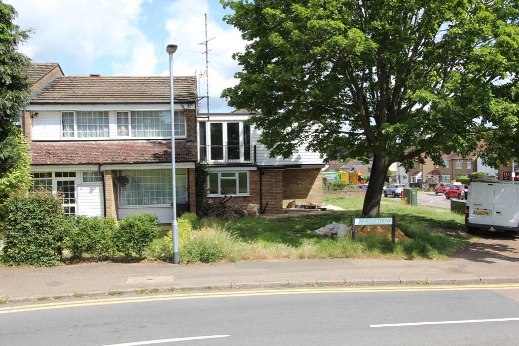 Main image of property: St. Agnells Lane, Hemel Hempstead, Hertfordshire, HP2 7AX
