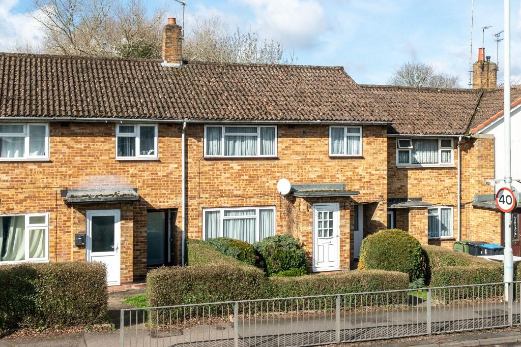 Main image of property: Bennetts End Road, Hemel Hempstead, Hertfordshire, HP3 8DG