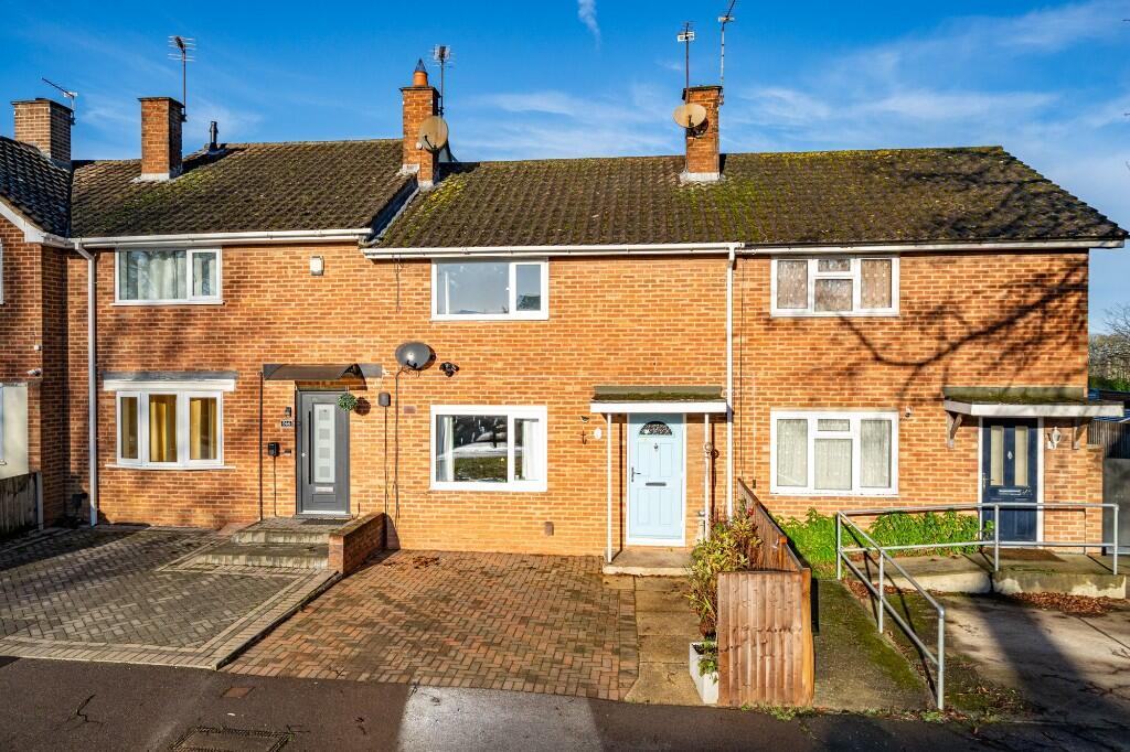 Main image of property: Fennycroft Road, Hemel Hempstead, Hertfordshire, HP1 3NP