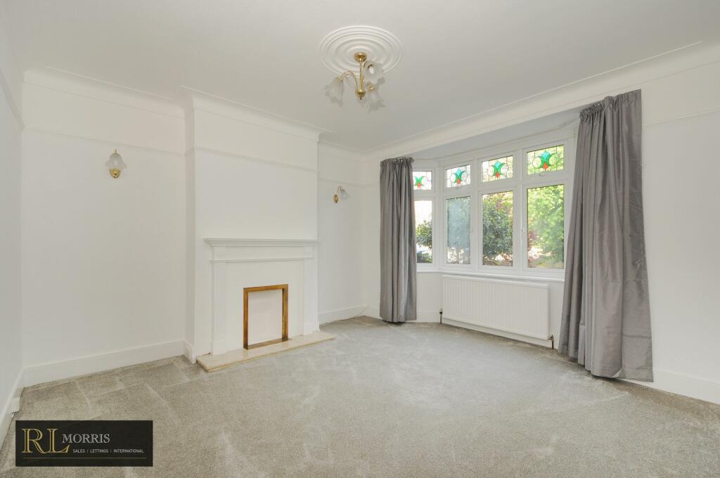 3 bedroom house for sale in Church Hill, Loughton, IG10