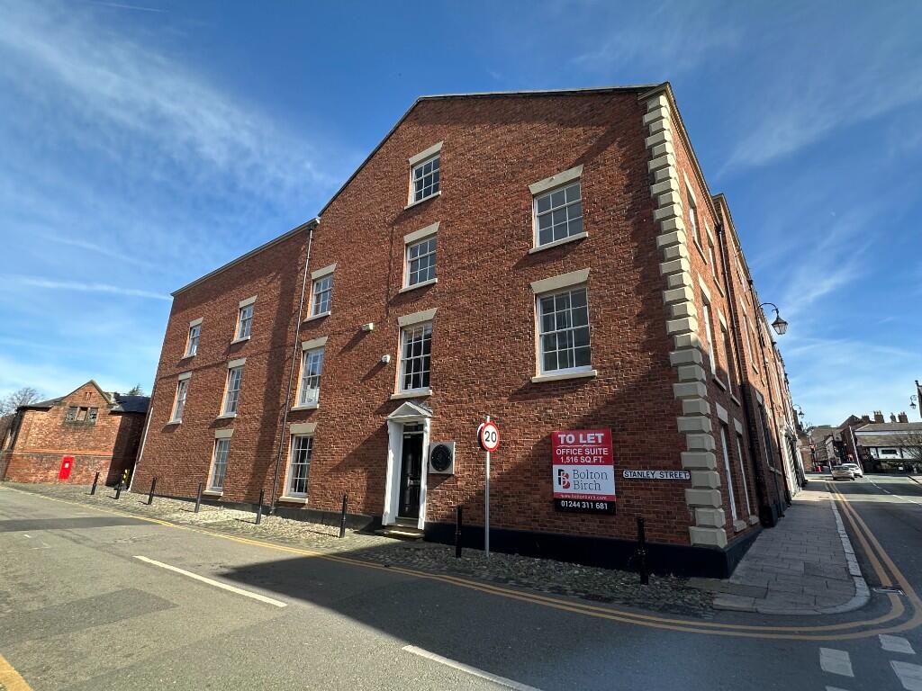 Main image of property: Newly Refurbished Office Suites, Linenhall House, Watergate Street, Chester, CH1 2LR