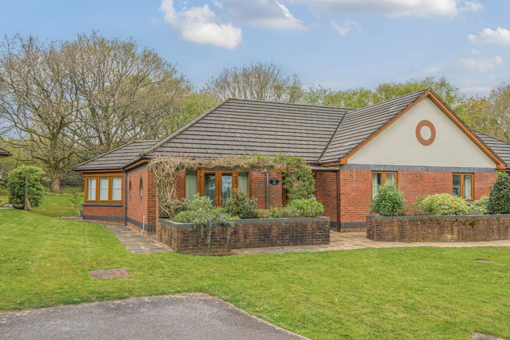 2 bedroom retirement property for sale in The Paddocks, Gittisham Hill Park, Sidmouth Road