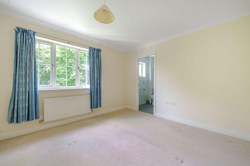 Additional property image - Marton Court, Lime Tree Village, Cawston, Rugby, Warwickshire CV22 7SW