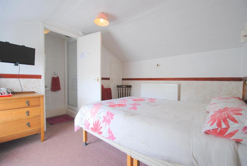 Commercial property for sale in Llangurig, Llanidloes, SY18