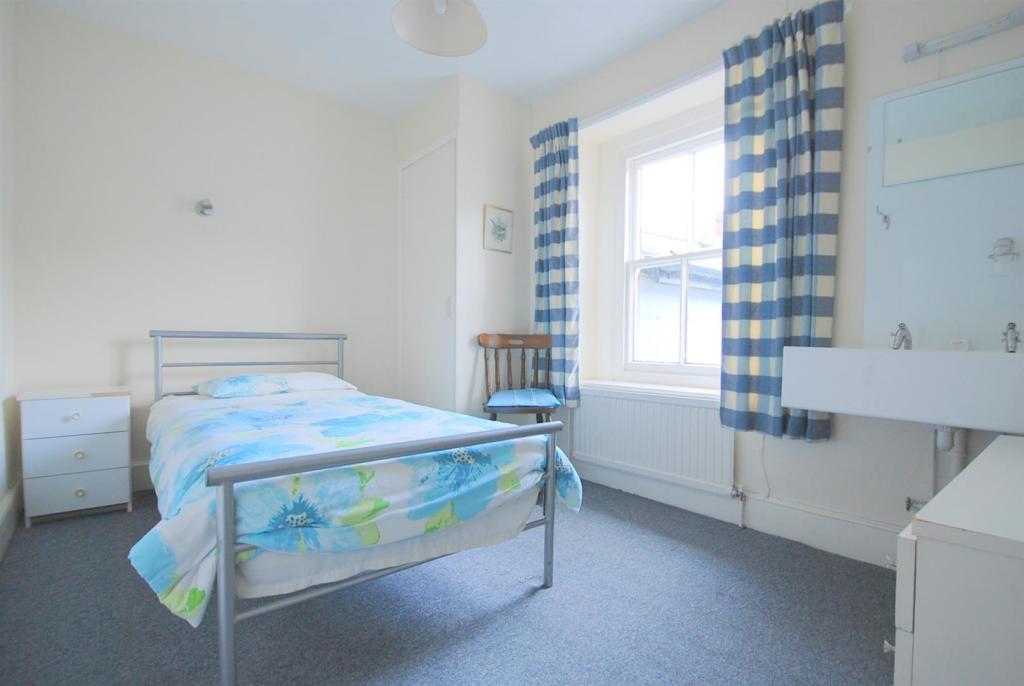 Commercial property for sale in Llangurig, Llanidloes, SY18