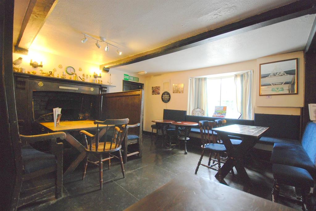 Commercial property for sale in Llangurig, Llanidloes, SY18