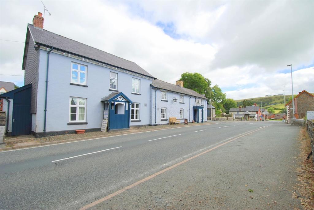 Commercial property for sale in Llangurig, Llanidloes, SY18
