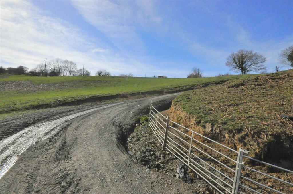 Land for sale in Tafolwern, Llanbrynmair, SY19