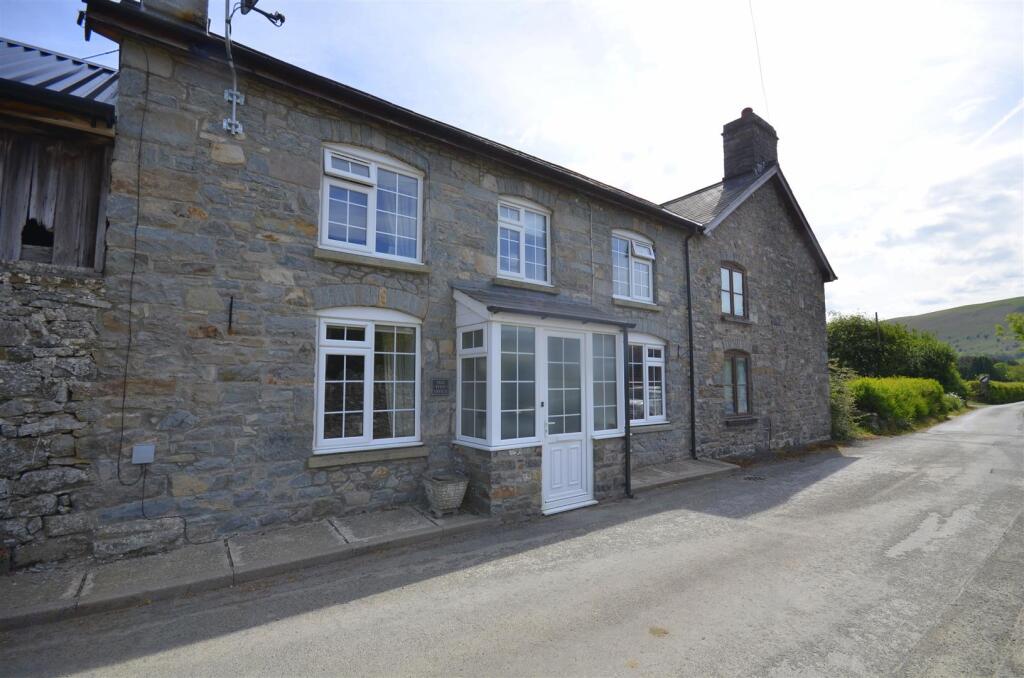 Main image of property: Llanwrthwl, Llandrindod Wells