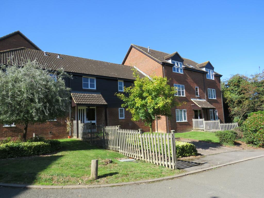 Main image of property: Twyford Road, ST. ALBANS