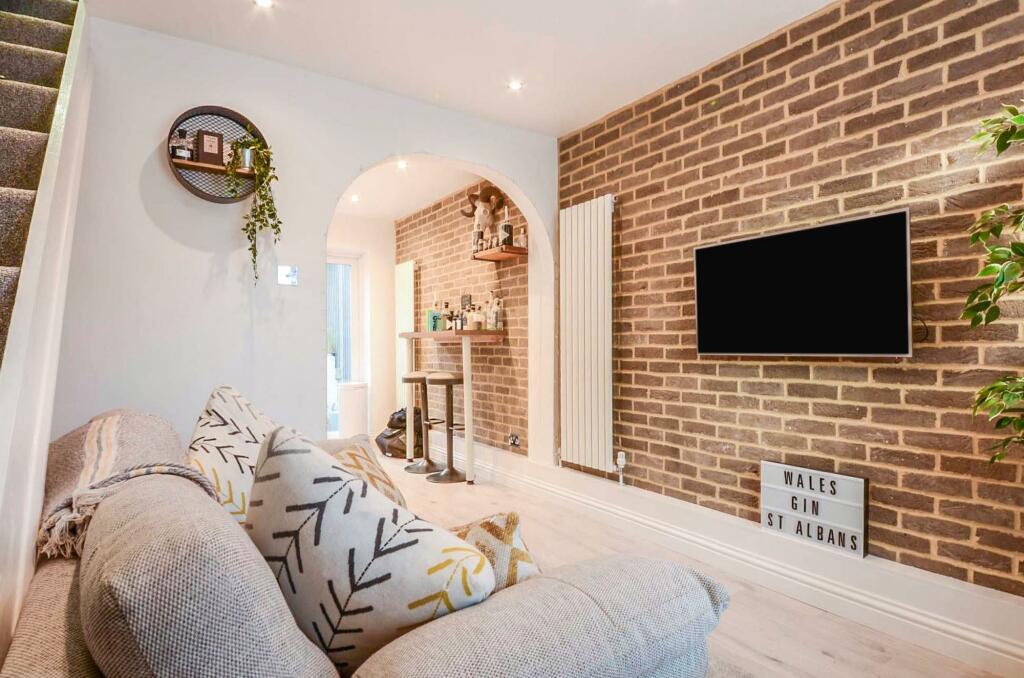 Additional property image - Old London Road, ST. ALBANS