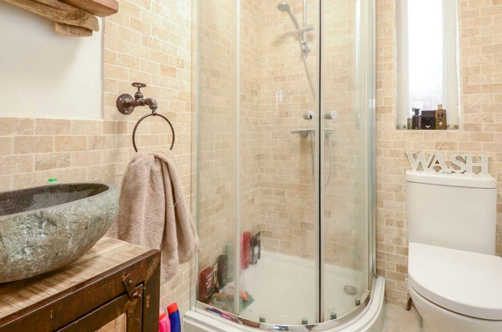 Additional property image - Old London Road, ST. ALBANS