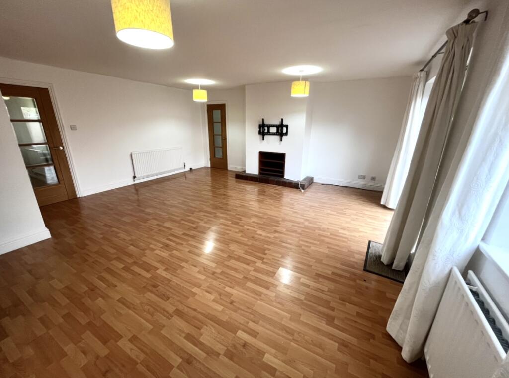 Additional property image - Colney Heath Lane, ST. ALBANS