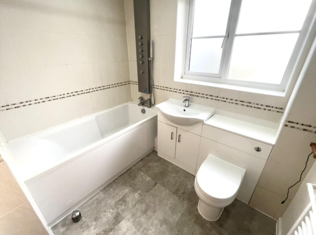 Additional property image - Colney Heath Lane, ST. ALBANS