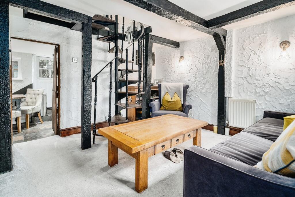 Main image of property: Mount Pleasant Lane, Bricket Wood, ST. ALBANS
