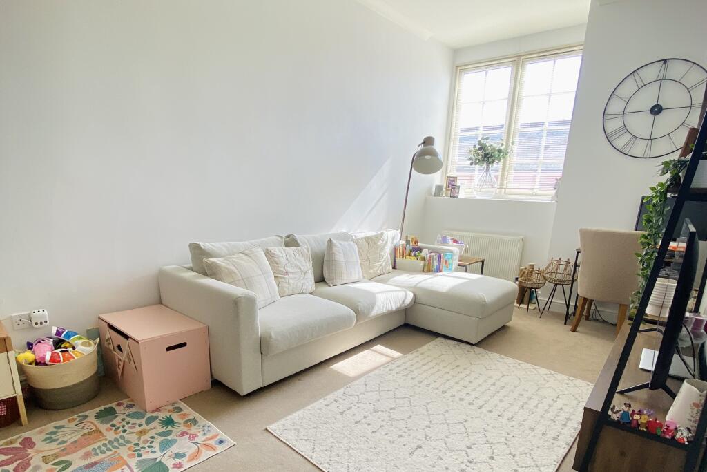 Main image of property: Beningfield Drive, London Colney, ST. ALBANS