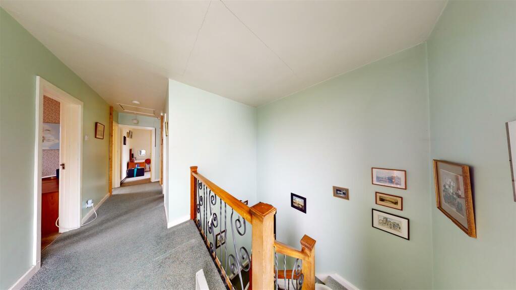 3 bedroom detached house for sale in Broadway, Llanblethian, Cowbridge