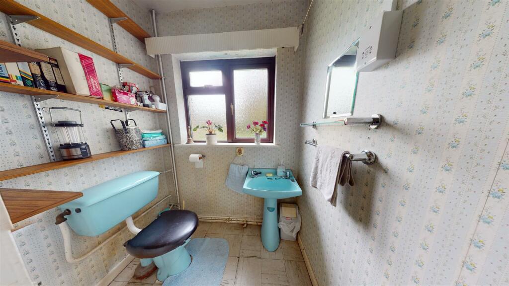 3 bedroom detached house for sale in Broadway, Llanblethian, Cowbridge