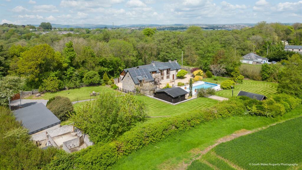 6 bedroom detached house for sale in Abbey Road, Ewenny, Bridgend, CF35