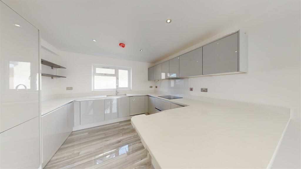 Additional property image - Llanmaes Road, Llantwit Major