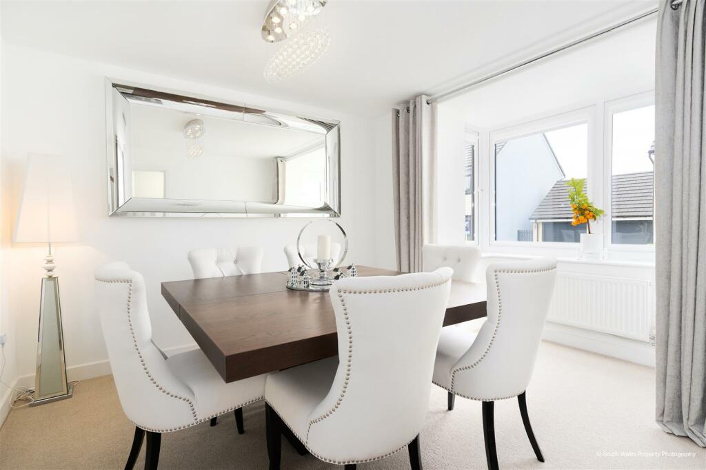 Additional property image - Crompton Way, Ogmore-By-Sea