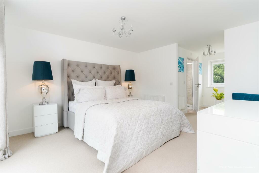Additional property image - Crompton Way, Ogmore-By-Sea