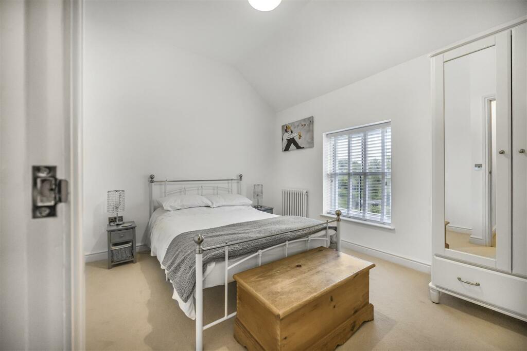 Additional property image - Pant Y Pwllau, Coity