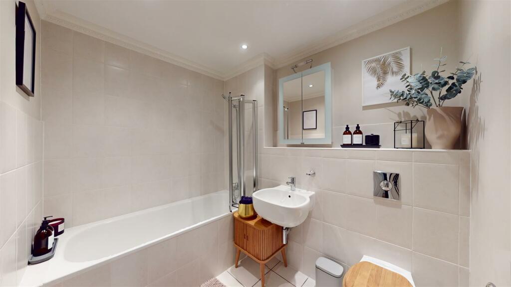 Additional property image - Western Courtyard, Talygarn, Pontyclun