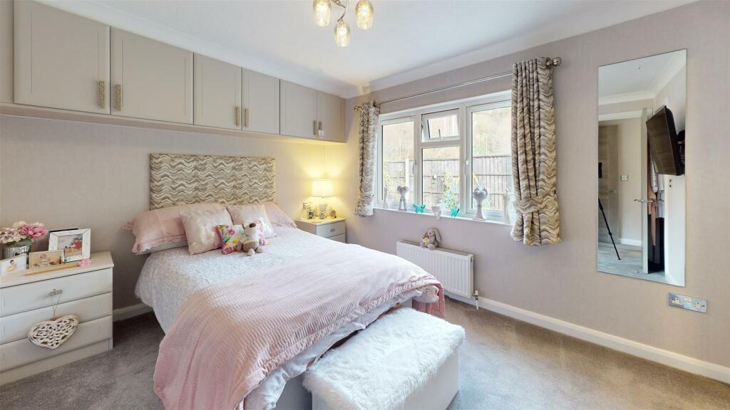 Additional property image - Pont Pentre Park, Upper Boat, Pontypridd