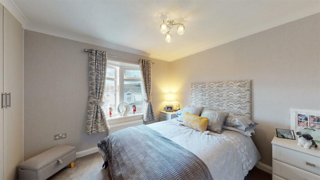 Additional property image - Pont Pentre Park, Upper Boat, Pontypridd