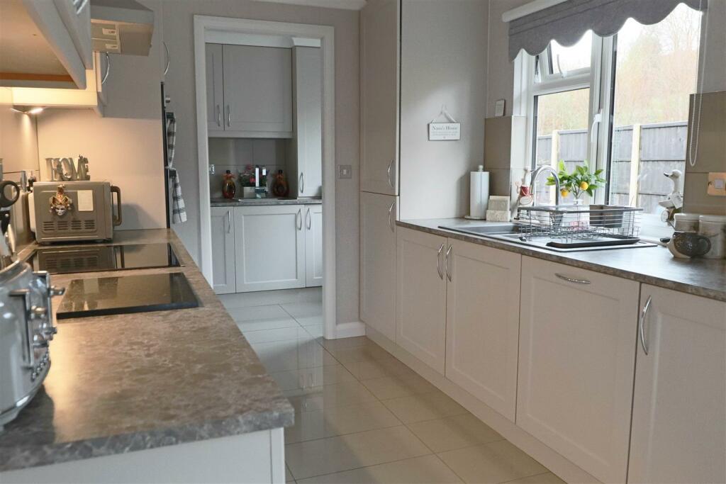 Additional property image - Pont Pentre Park, Upper Boat, Pontypridd