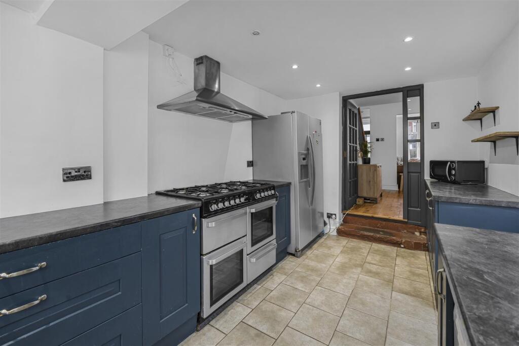 Additional property image - Salisbury Road, Barry