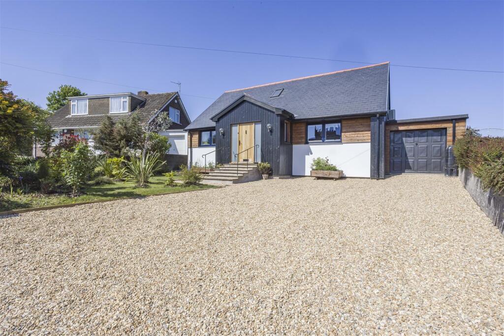 Main image of property: Lon Yr Eglwys, St. Brides Major, Bridgend