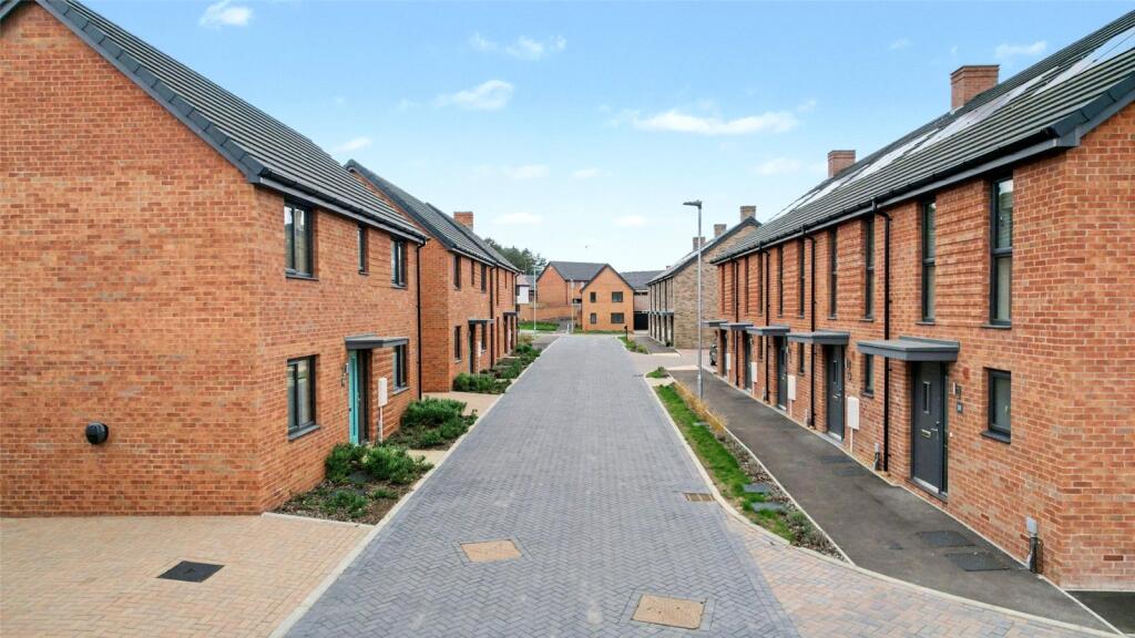 Main image of property: Edwards Grove, Bordon, Hampshire, GU35