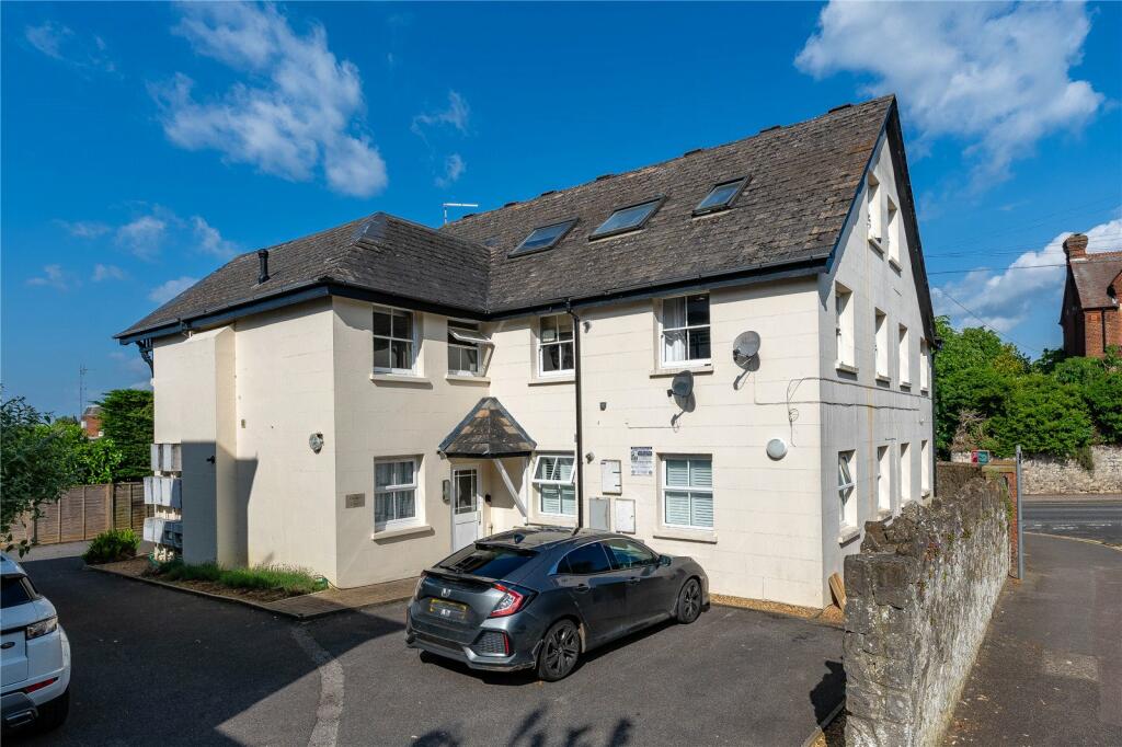 Main image of property: Pine Grove, Penenden Heath, Maidstone, ME14