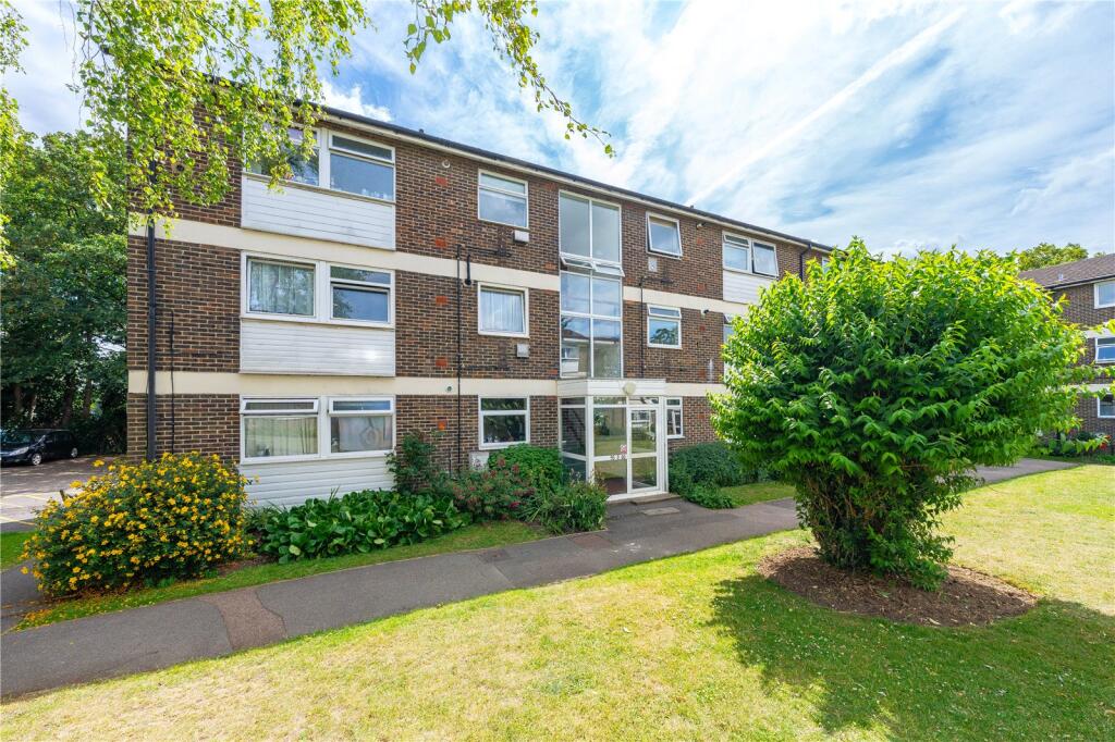 Main image of property: Tonbridge Road, Maidstone, ME16