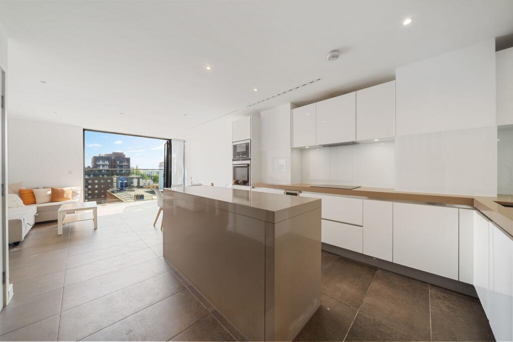 Main image of property: City Road, London, EC1V