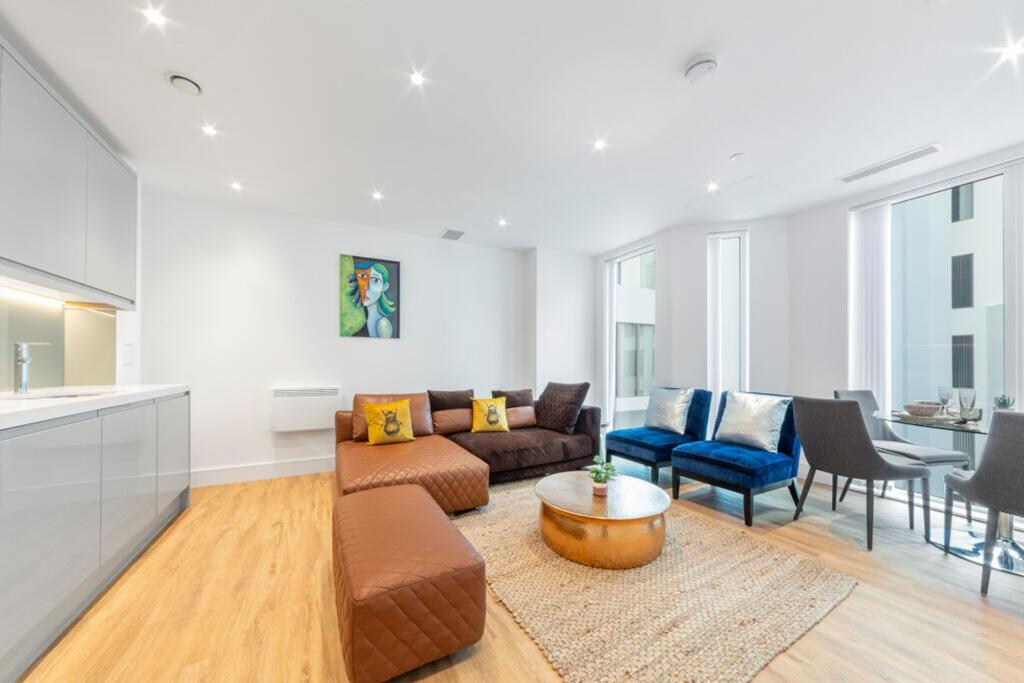 Main image of property: Westgate House, West Gate, London W5