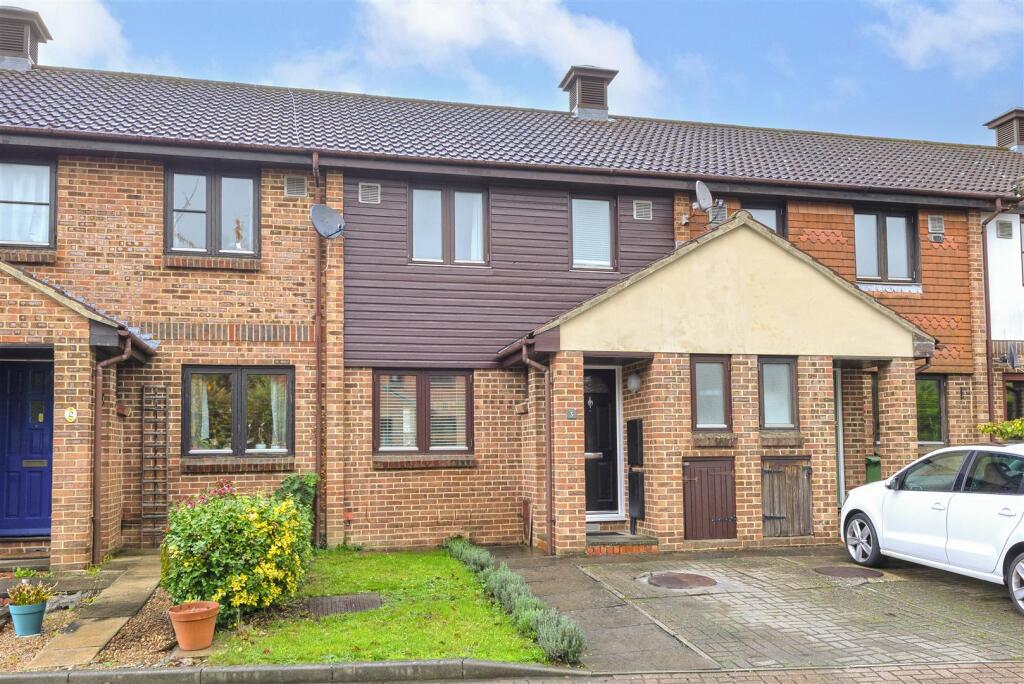 Main image of property: The Cedars, Paddock Wood, Tonbridge