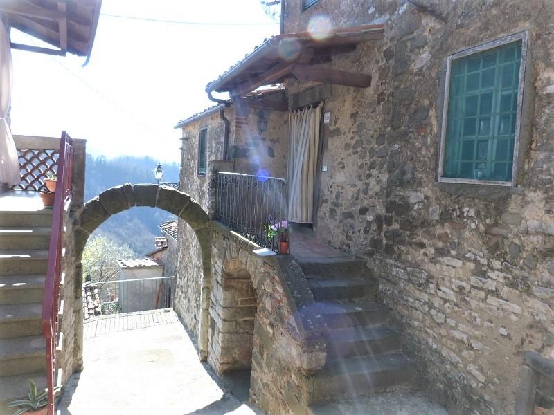 5 bed Detached home in Lucignana, Lucca, Tuscany