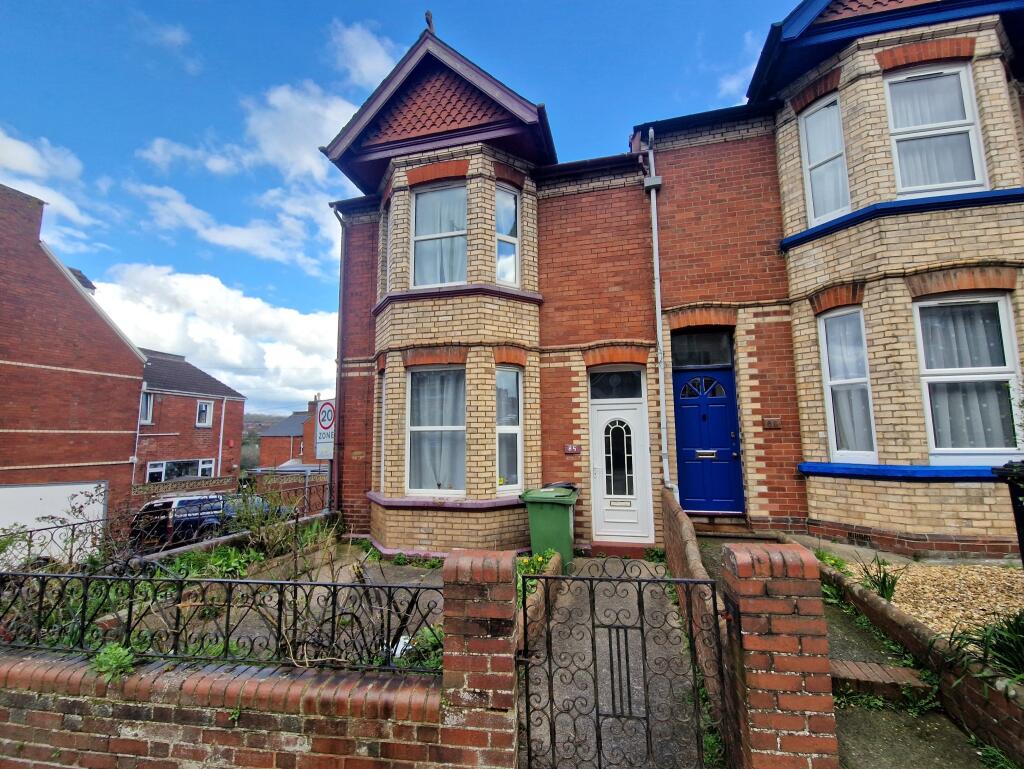 3 bedroom end of terrace house for sale in Mount Pleasant, Exeter, EX4