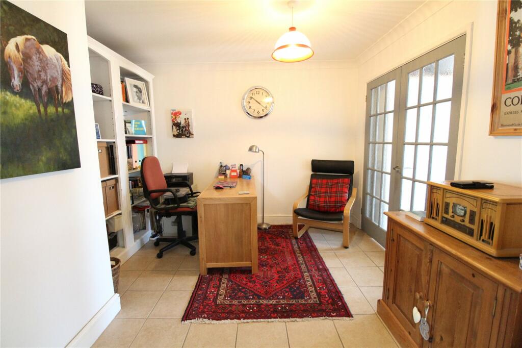 Additional property image - Malting Green Road, Layer-de-la-haye, Colchester, CO2