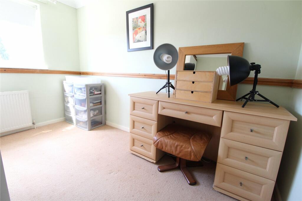 Additional property image - Malting Green Road, Layer-de-la-haye, Colchester, CO2