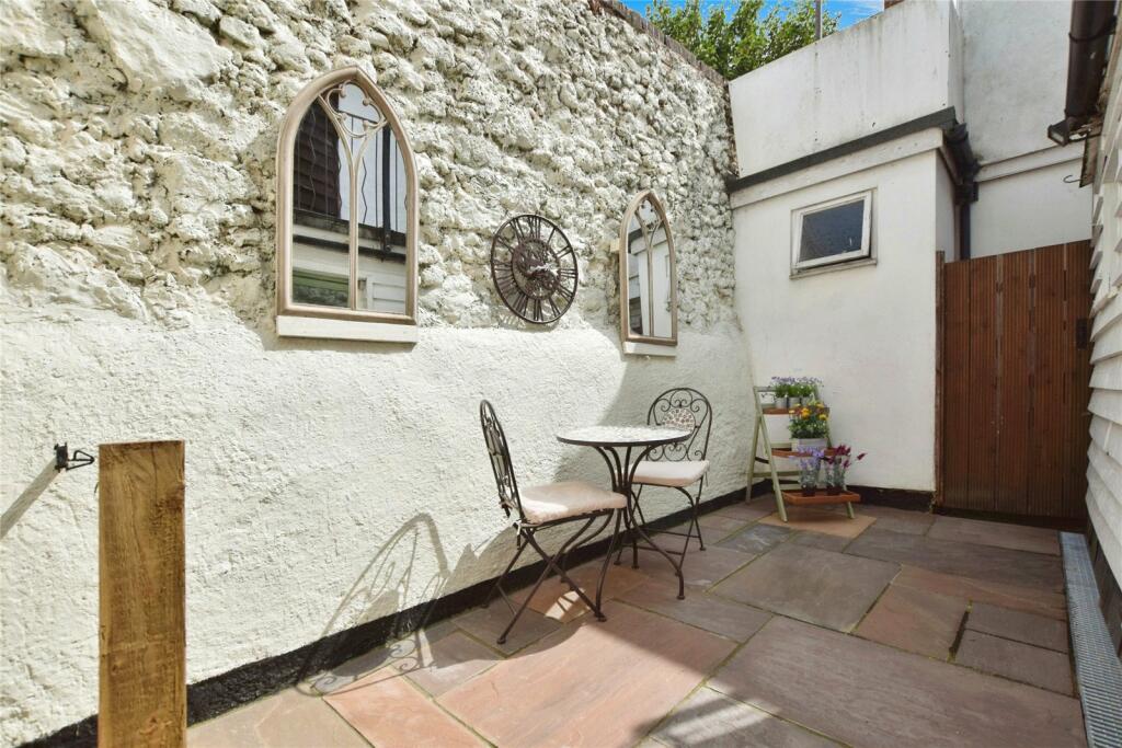 Additional property image - St. Johns Green, Colchester, CO2