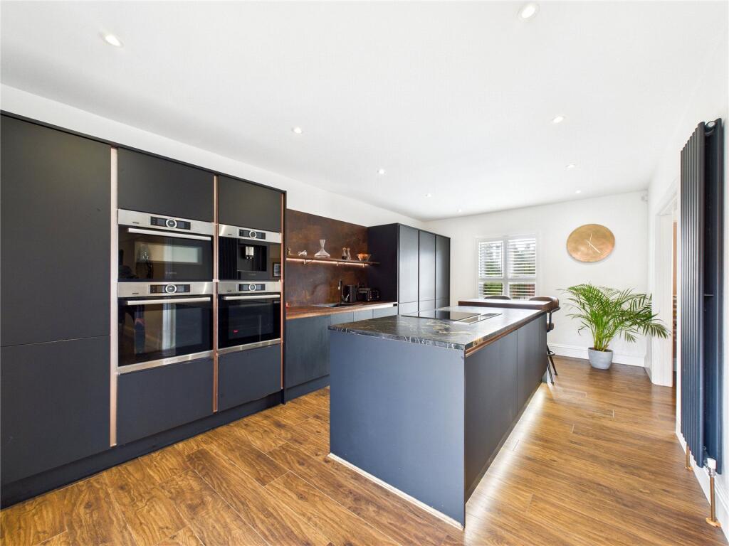 Main image of property: The Rayleighs, Drury Road, Colchester, Essex, CO2