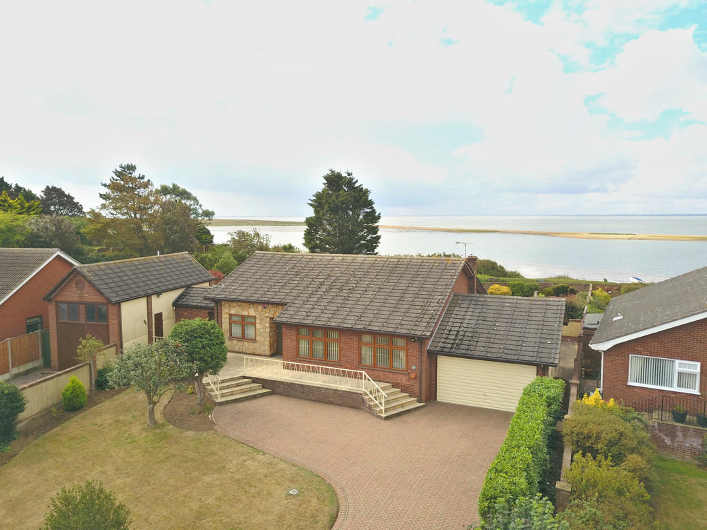 4 bedroom detached bungalow for sale in Point Clear Road, St. Osyth